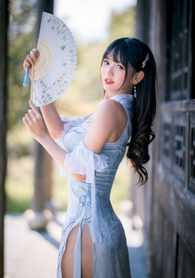 好色女警
